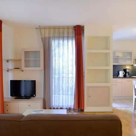 Adonis Du Hotel Divonne-les-Bains