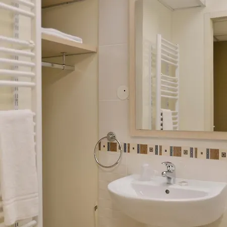 Hotel Adonis Du Divonne-les-Bains