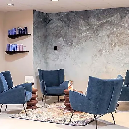 Adonis Du Hotel