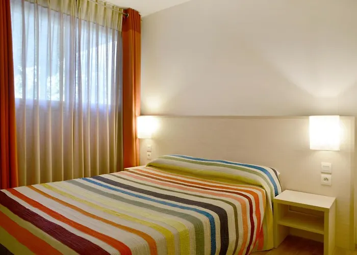 Hotel Adonis Du